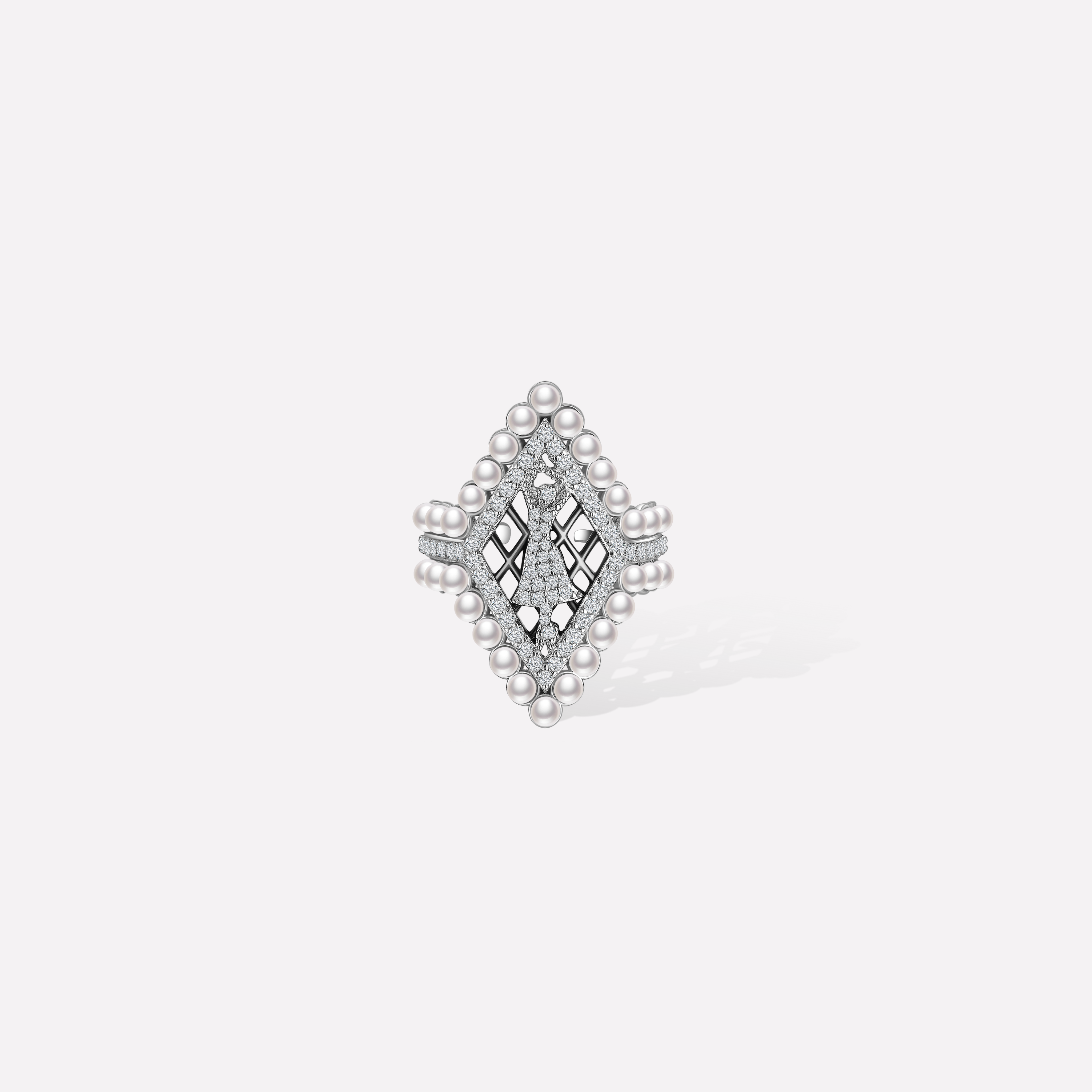 BLACK NUTCRACKER RING